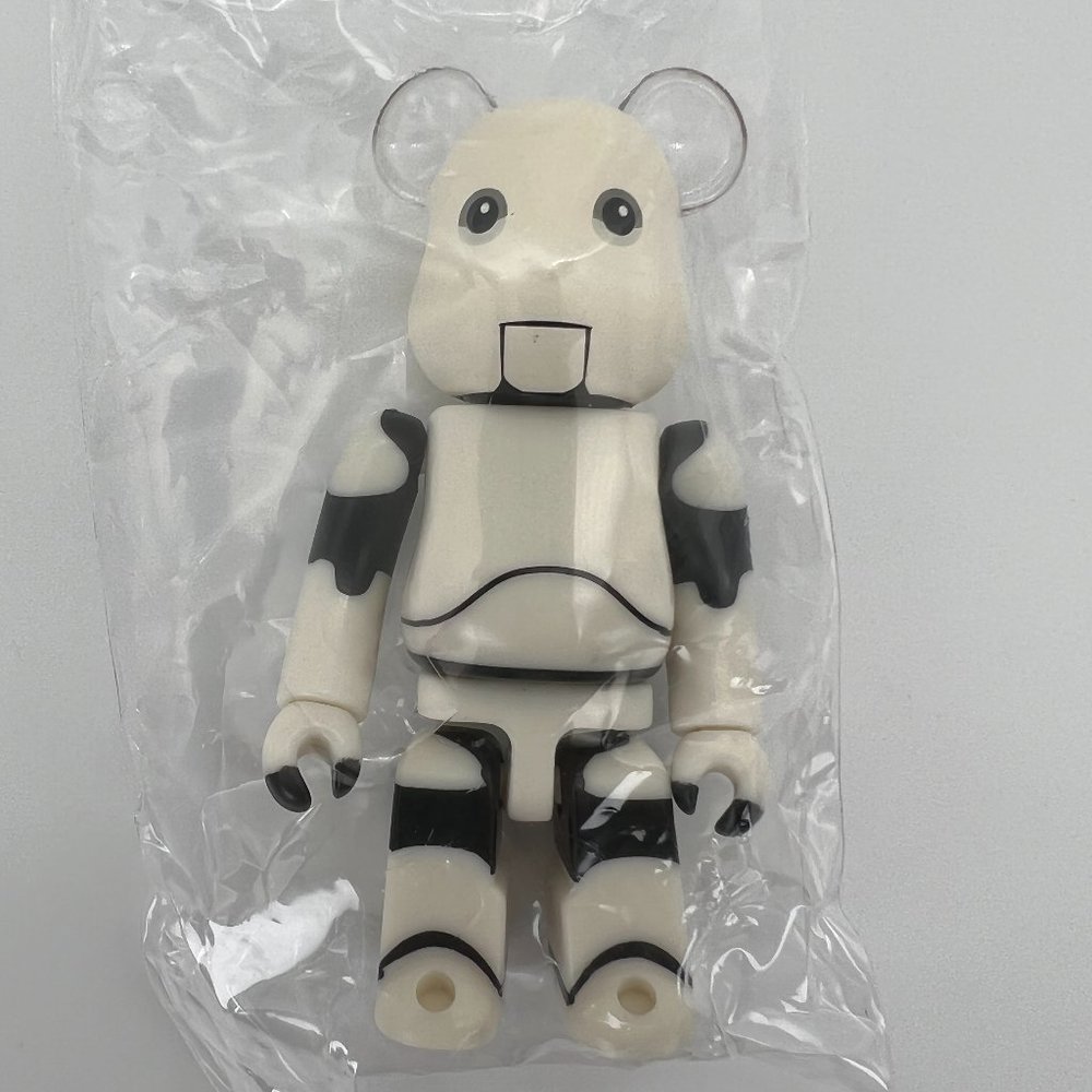 Bearbrick Medicom Series 44 – Junk Head – ARTIST – Be@rbrick
